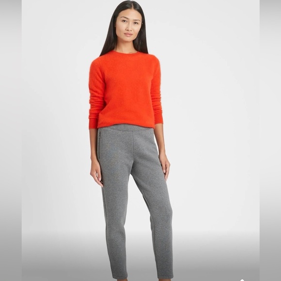 Banana Republic Pants - BANANA REPUBLIC‎ Cozy Fleece Commuter Jogger size XL NWT.